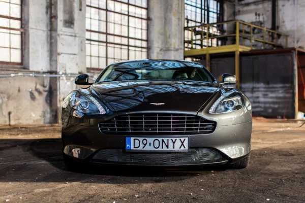 Samochód sportowy Aston Martin DB 9 do wypożyczenia