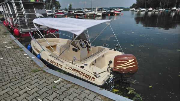 Jacht motorowy, motorówka Speed Sun Deck 470 do wypożyczenia