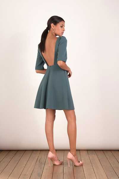 Elliatt  Sukienka Jet Dress do wypożyczenia