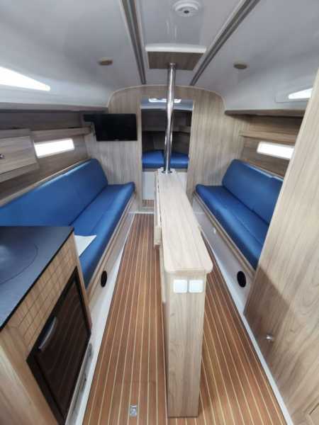 Jacht żaglowy Antila 33.3 do wypożyczenia