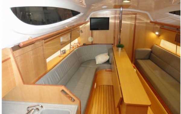 Jacht żaglowy Maxus 33.1 RS Prestige do wypożyczenia