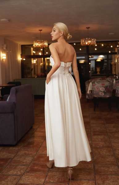 Suknia Lorange Blanco Nally 2021 do wypożyczenia