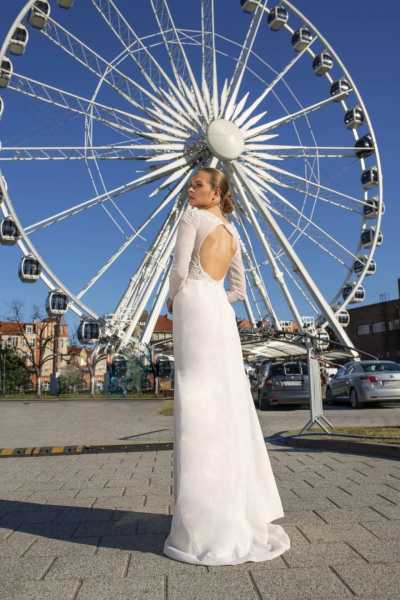 Suknia Maxima 2021 Maxima 3221 do wypożyczenia