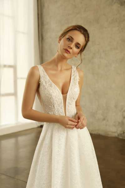 Suknia Gala 2021 Dasti do wypożyczenia