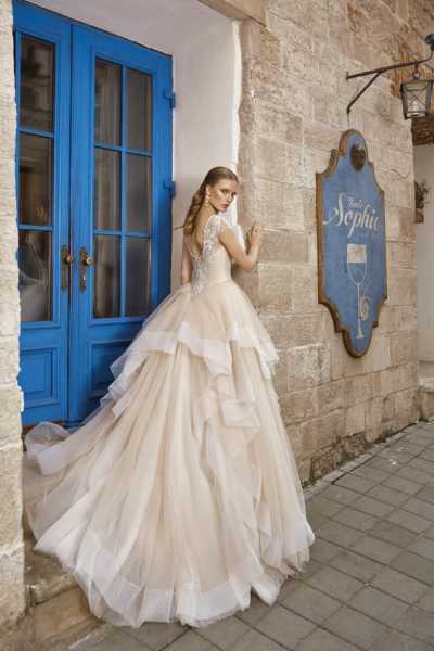 Suknia Maxima 2019 Maxima 3919 do wypożyczenia