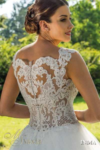 Suknia MS Moda 2019 India do wypożyczenia
