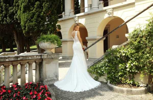 Suknia Gala White Lake 2019 Brasika do wypożyczenia