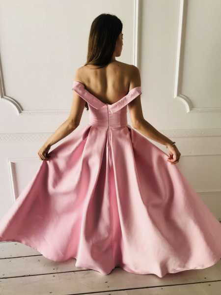 Sukienka #42 do wypożyczenia