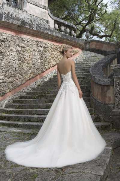 Suknia Sincerity Bridal do wypożyczenia