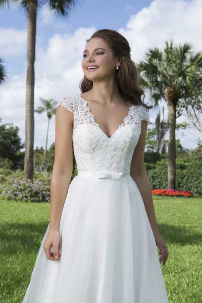 Suknia Sweetheart Gowns do wypożyczenia