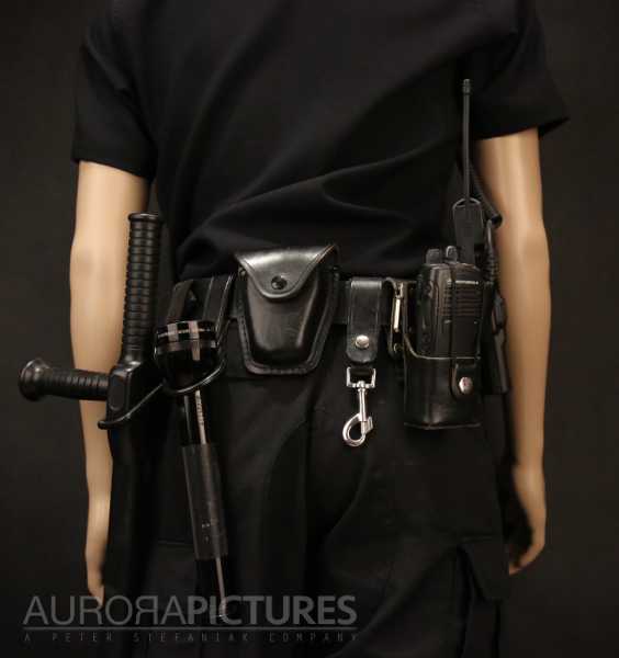 Rekwizyt Mundur policjanta z NYPD A do wypożyczenia