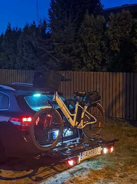Wynajem Bagażnik Rowerowy na Hak e-bike do wypożyczenia